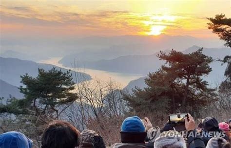  마적산 신비로운 절벽과 웅장한 자연 풍경을 만끽하다!