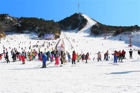 마차산을 탐험하고 아름다운 경치를 감상하세요!